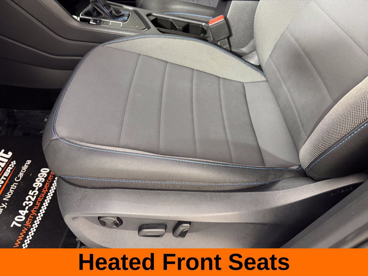 Used 2024 Volkswagen Tiguan SE R-Line FWD image 14
