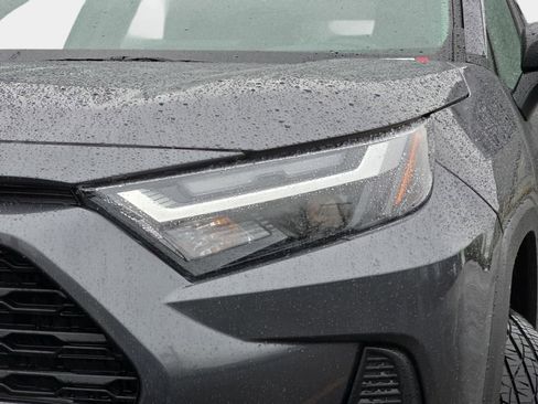 Used 2025 Toyota RAV4 LE image 33
