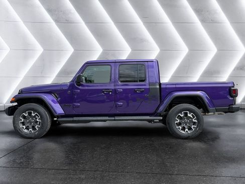 New 2026 Jeep Gladiator Sport AWD/4WD image 3