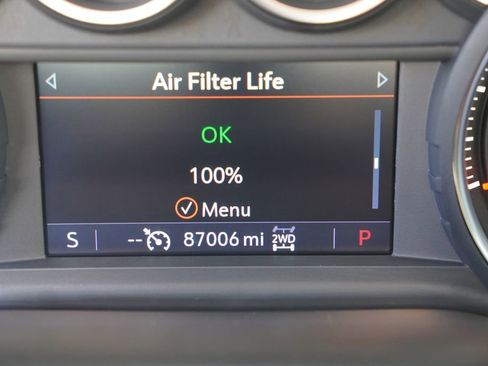 Used 2020 Chevrolet Silverado 1500 LTZ w/ LTZ Convenience Package image 36