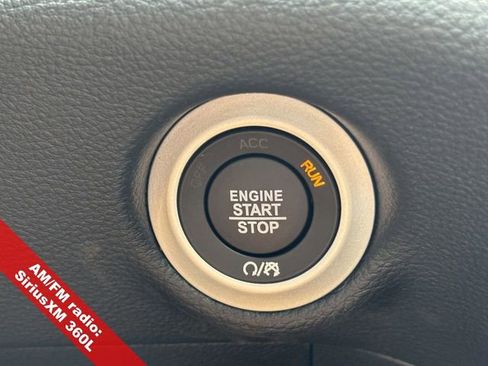 New 2026 Chrysler Pacifica Limited w/ S Appearance Package image 30