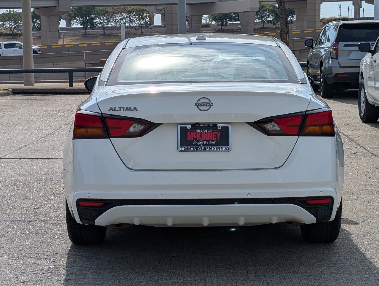 Used 2025 Nissan Altima 2.5 SV FWD image 5