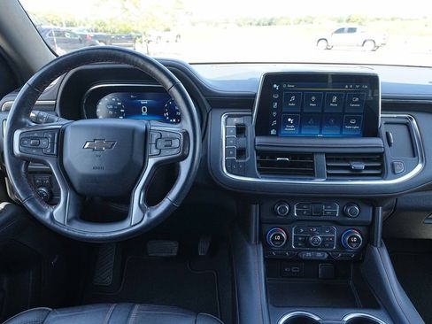 Used 2022 Chevrolet Tahoe RST w/ Luxury Package AWD/4WD image 29