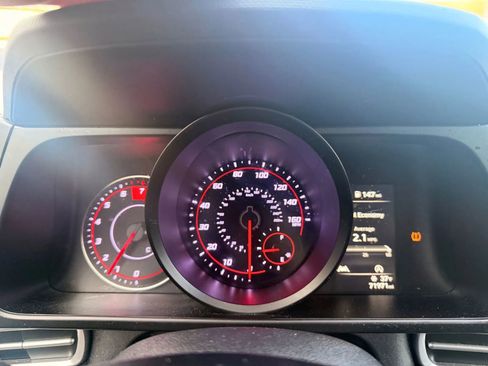 Used 2023 Hyundai Elantra SE image 17