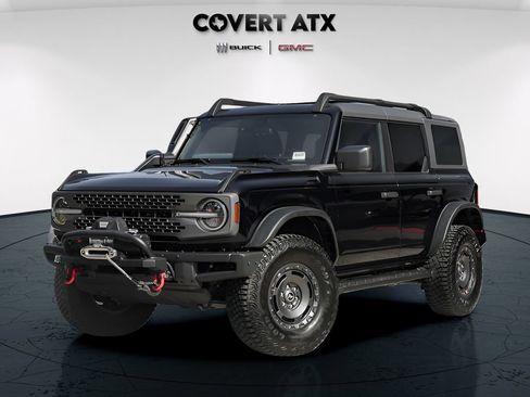 Used 2024 Ford Bronco Everglades AWD/4WD image 2