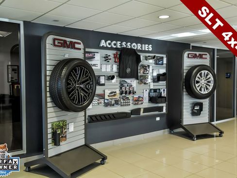 Used 2021 GMC Sierra 1500 SLT w/ SLT Premium Plus Package image 33