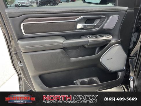 Used 2025 RAM 1500 Laramie w/ Night Edition AWD/4WD image 5