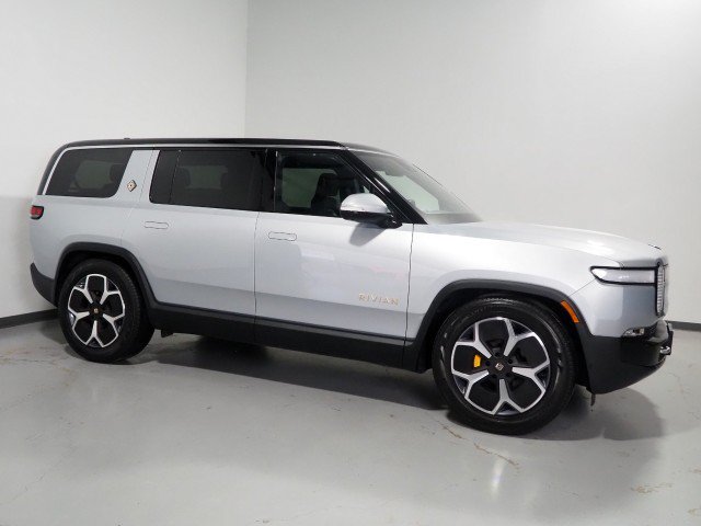 Used 2024 Rivian R1S AWD Adventure image 1