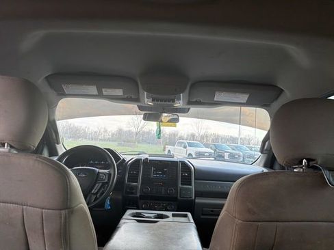 Used 2019 Ford F350 XLT image 22