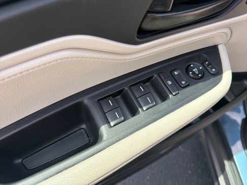 Used 2025 Honda Odyssey EX-L image 12