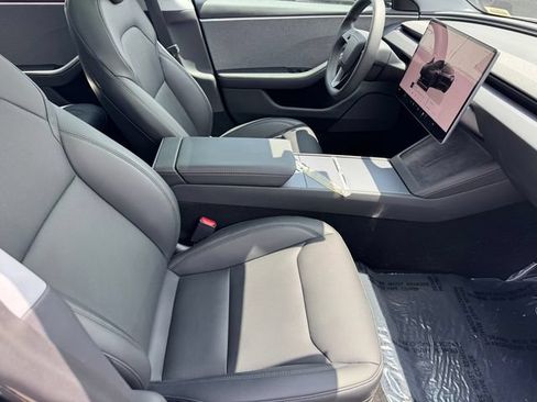 Used 2025 Tesla Model 3 Long Range RWD image 6