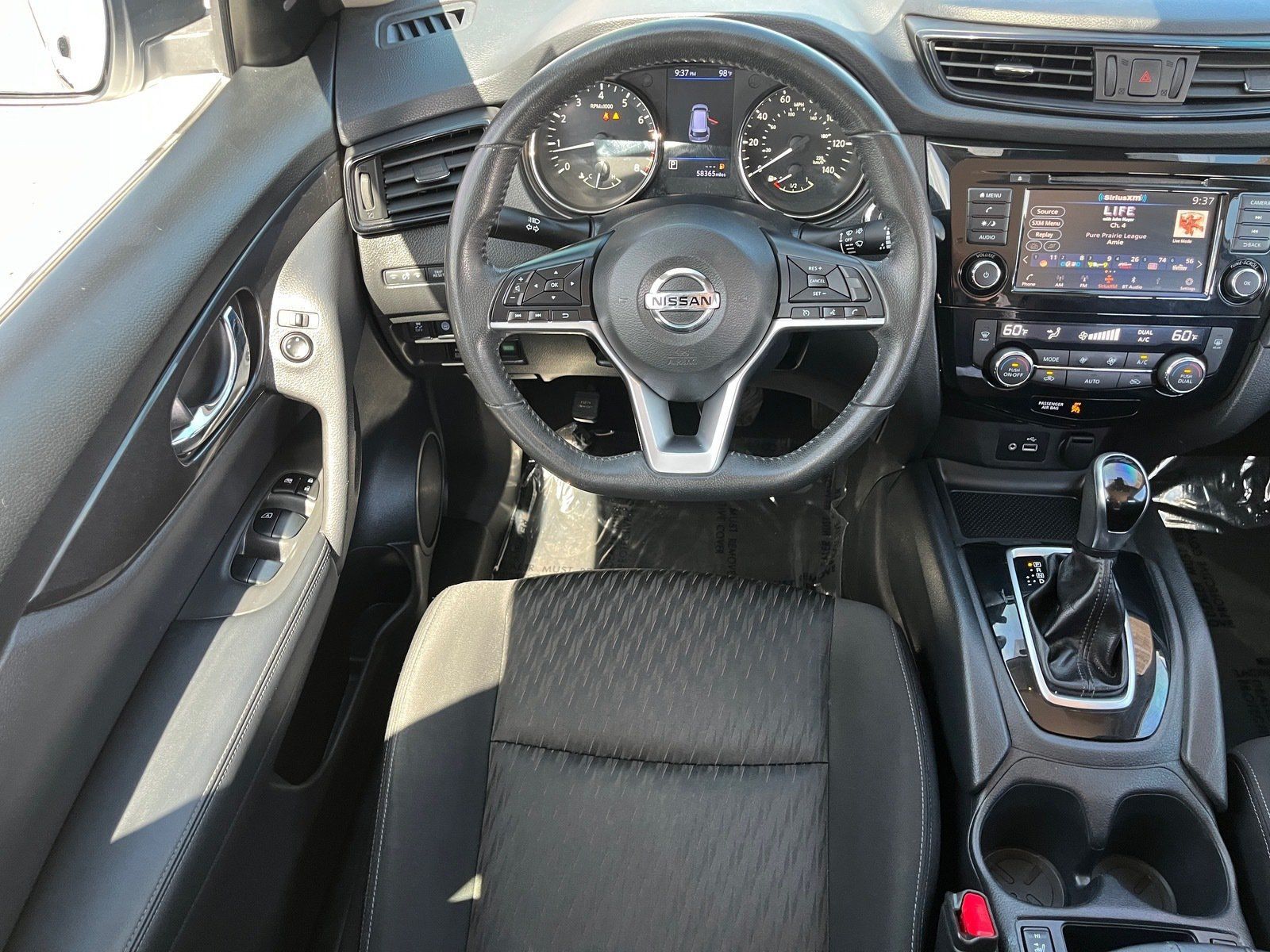 Used 2020 Nissan Rogue SV AWD/4WD image 13