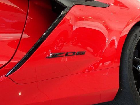 Used 2024 Chevrolet Corvette Z06 w/ Z07 Performance Package image 9