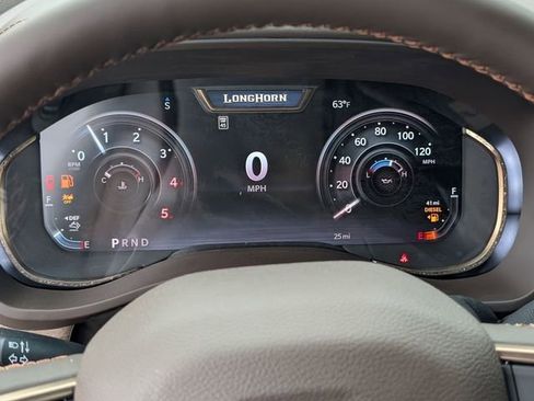 New 2026 RAM 2500 Limited AWD/4WD image 18