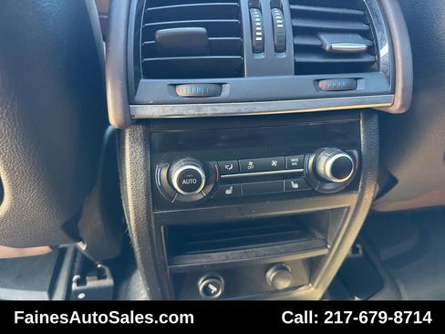 Used 2015 BMW X5 xDrive35d image 34