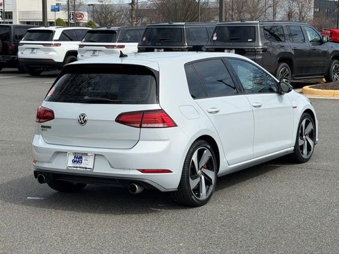 Used 2018 Volkswagen GTI SE image 6