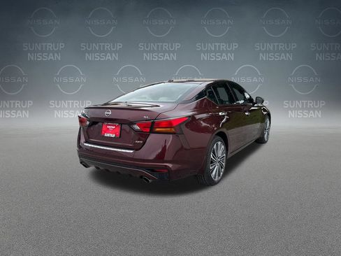 Used 2023 Nissan Altima 2.5 SL AWD/4WD image 40