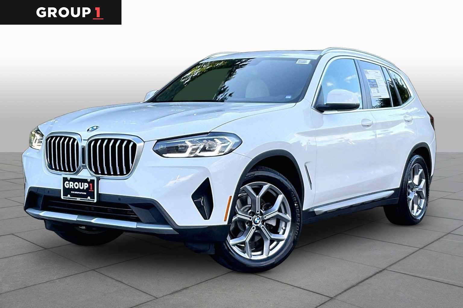 Used 2024 BMW X3 xDrive30i w/ Premium Package AWD/4WD image 1
