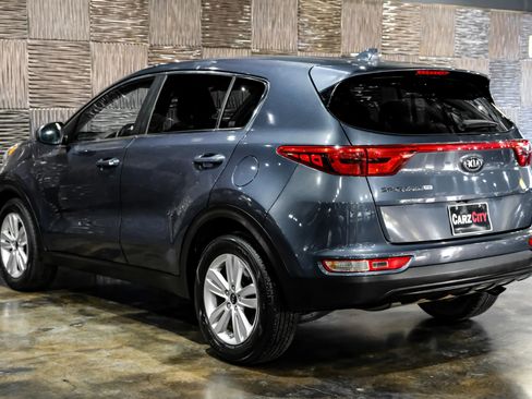 Used 2018 Kia Sportage LX image 14