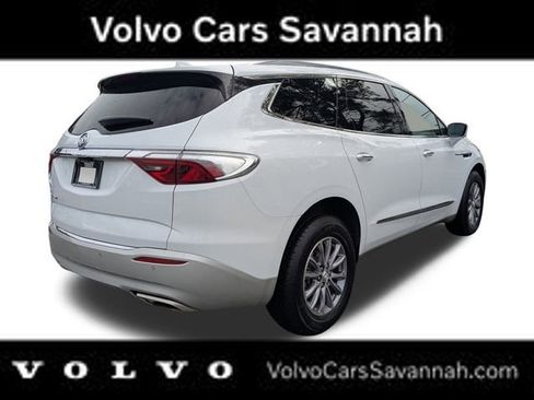Used 2024 Buick Enclave Premium image 5