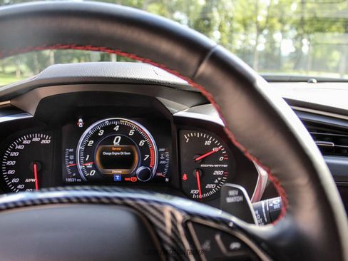 Used 2016 Chevrolet Corvette Stingray Convertible w/ 2LT Preferred Equipment Group RWD image 29