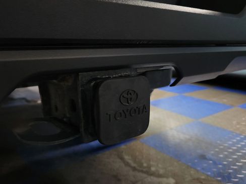 Used 2023 Toyota Tundra Platinum image 83