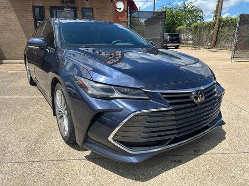 Used 2019 Toyota Avalon Limited w/ Advanced Safety Package FWD image 1