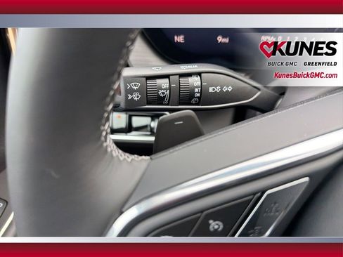 New 2026 Buick Envision Avenir image 24