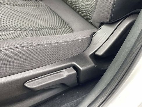 Certified 2024 Subaru Crosstrek 2.0i Premium image 7