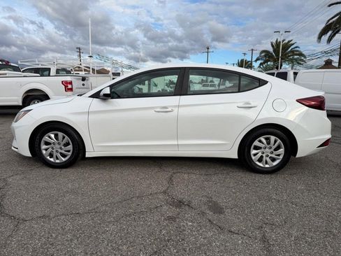 Used 2019 Hyundai Elantra SE w/ Cargo Package image 10