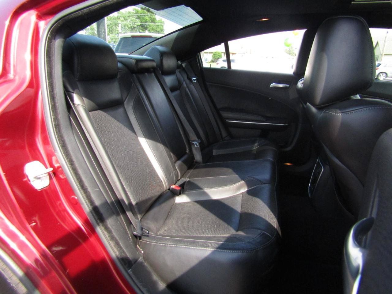 Used 2020 Dodge Charger SXT w/ Leather Interior Group RWD image 22