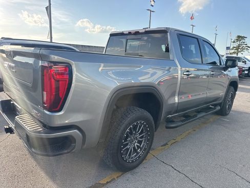 Used 2021 GMC Sierra 1500 AT4 w/ AT4 Value Package AWD/4WD image 4