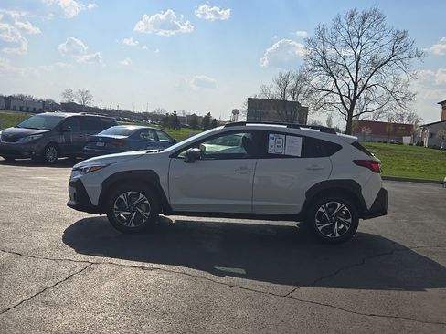 Used 2025 Subaru Crosstrek 2.0i Premium AWD/4WD image 4