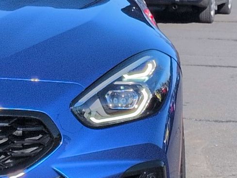 Used 2025 BMW Z4 M40i w/ Premium Package image 12