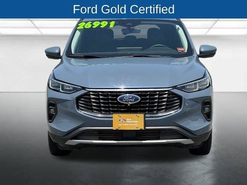 Certified 2024 Ford Escape Platinum AWD/4WD image 2