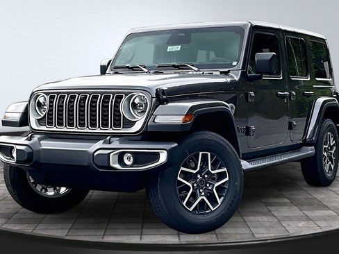 New 2026 Jeep Wrangler Unlimited Sahara AWD/4WD image 3