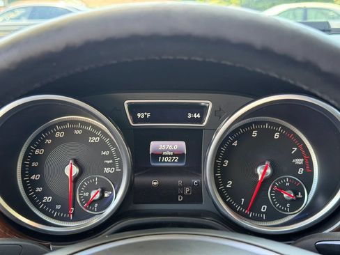 Used 2017 Mercedes-Benz GLS 550 4MATIC w/ Driver Assistance Package image 18