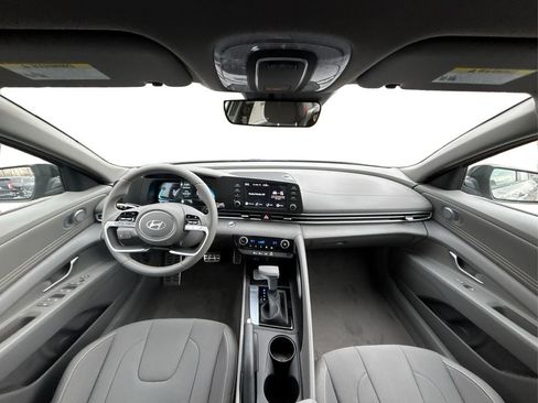 New 2026 Hyundai Elantra Sport FWD image 17