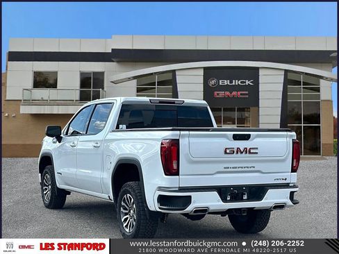 Certified 2023 GMC Sierra 1500 AT4 w/ AT4 Preferred Package AWD/4WD image 4