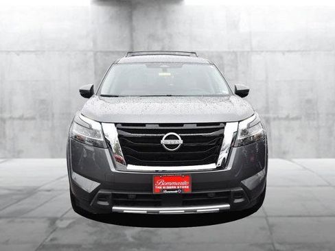 Certified 2024 Nissan Pathfinder SL image 4