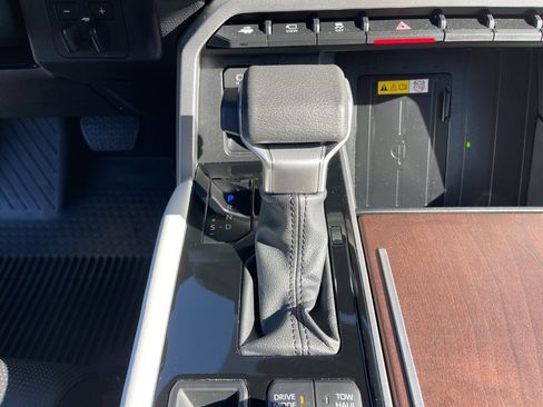 Used 2023 Toyota Tundra Capstone image 13