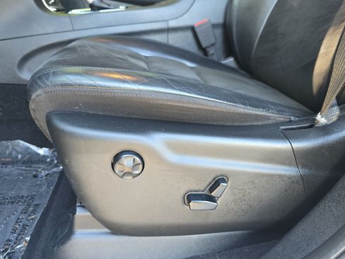 Used 2020 Jeep Grand Cherokee Altitude RWD image 30