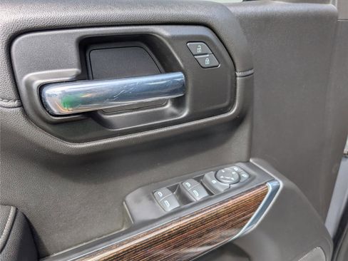 Used 2022 GMC Sierra 1500 Elevation AWD/4WD image 12