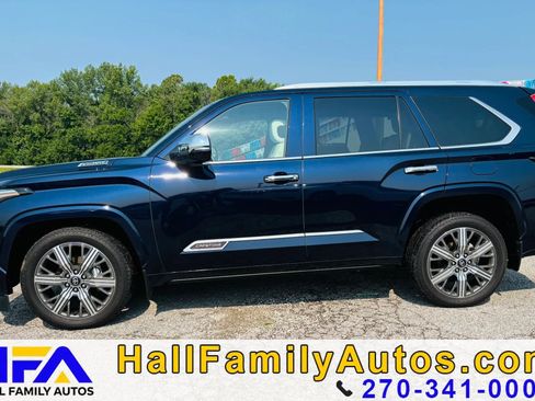 Used 2025 Toyota Sequoia Capstone AWD/4WD image 2