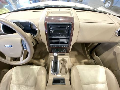 Used 2009 Ford Explorer Limited AWD/4WD image 22