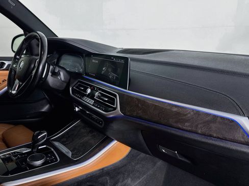 Used 2022 BMW X5 sDrive40i w/ Premium Package RWD image 52