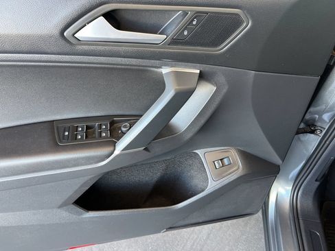 Certified 2020 Volkswagen Tiguan SEL w/ Tiguan Three-Row MDO Package FWD image 12