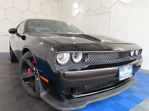 Used 2018 Dodge Challenger T/A RWD image 3