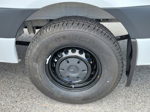 New 2026 Mercedes-Benz Sprinter 2500 image 5