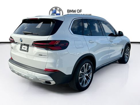 Used 2025 BMW X5 xDrive40i w/ Climate Comfort Package AWD/4WD image 7